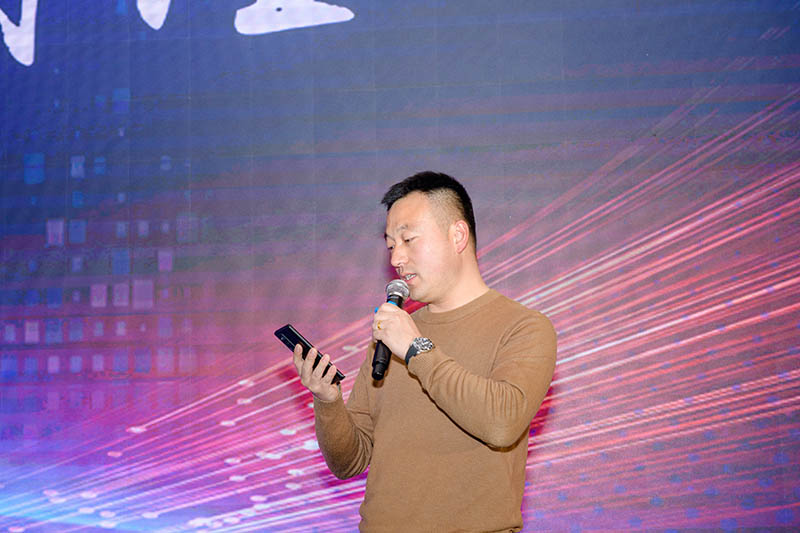 尊时凯龙·(中国区)人生就是搏